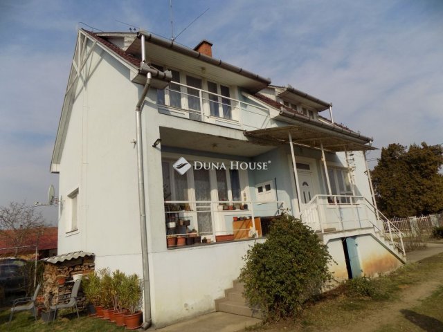 Eladó családi ház, Bocskaikerten 89 M Ft, 5 szobás