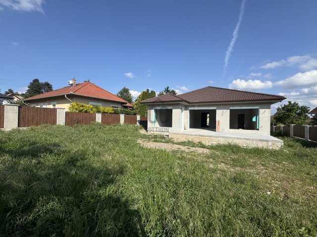 Eladó családi ház, Érden 229 M Ft, 3 szobás