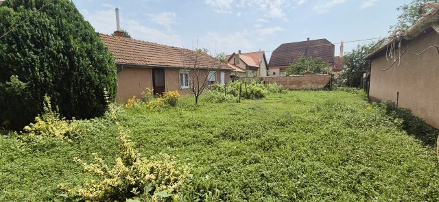 Eladó családi ház, Kecskeméten 56.8 M Ft, 4 szobás