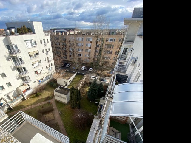 Eladó téglalakás, Budapesten, XV. kerületben 125 M Ft, 4 szobás