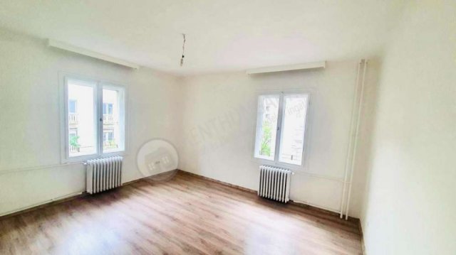 Kiadó téglalakás, albérlet, Budapesten, V. kerületben, 2 szobás