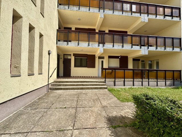 Eladó nyaraló, Balatonfüreden 34.5 M Ft, 1+1 szobás