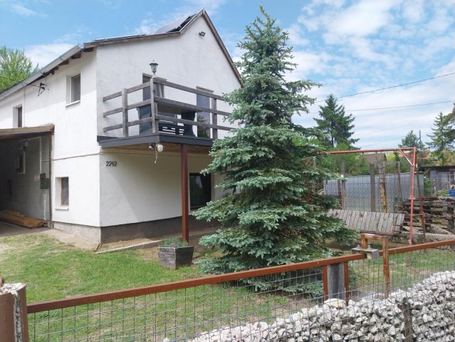 Eladó nyaraló, Császáron 38 M Ft, 2+1 szobás