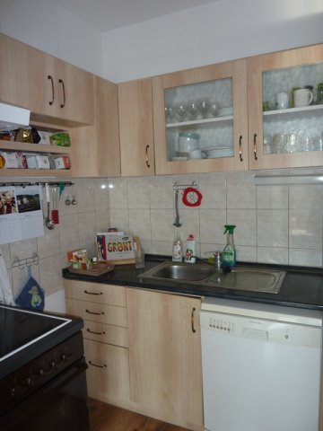 Kiadó téglalakás, albérlet, Pécsett 240 E Ft / hó, 3 szobás