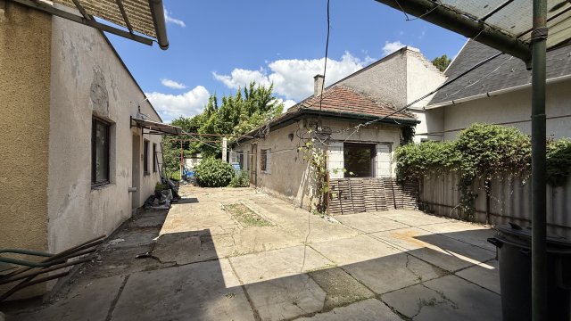 Eladó családi ház, Budapesten, XVIII. kerületben 81.9 M Ft