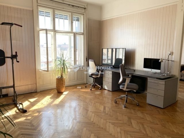 Eladó téglalakás, Budapesten, XIV. kerületben 99 M Ft, 4 szobás