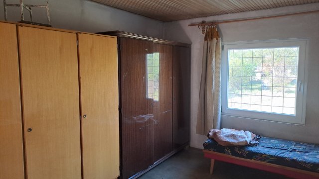 Eladó nyaraló, Jászberényben 2.2 M Ft, 1 szobás