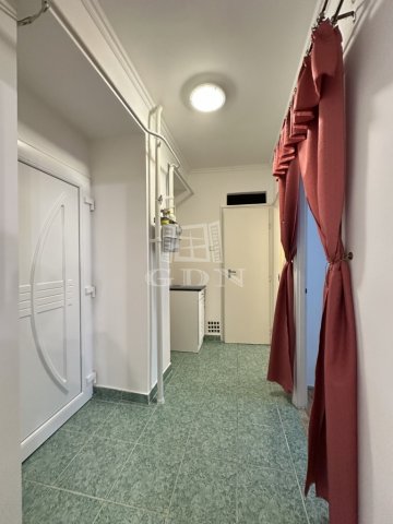 Kiadó téglalakás, albérlet, Székesfehérvárott 135 E Ft / hó