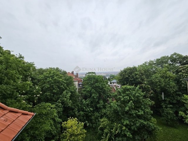 Eladó téglalakás, Budapesten, II. kerületben 177 M Ft