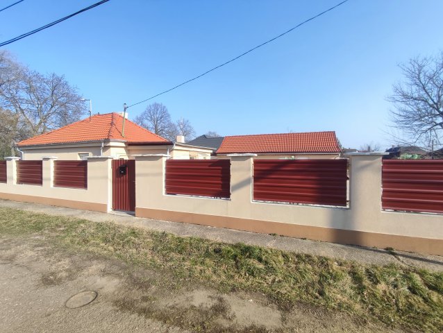 Eladó családi ház, Szolnokon 39 M Ft, 5 szobás