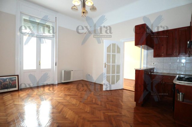 Kiadó téglalakás, albérlet, Szegeden 150 E Ft / hó, 2 szobás
