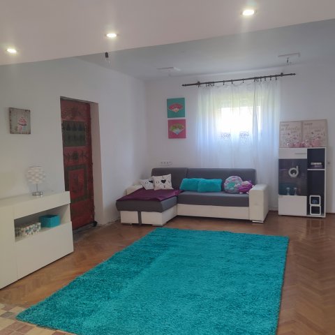 Eladó családi ház, Apátfalván 15.5 M Ft, 2 szobás