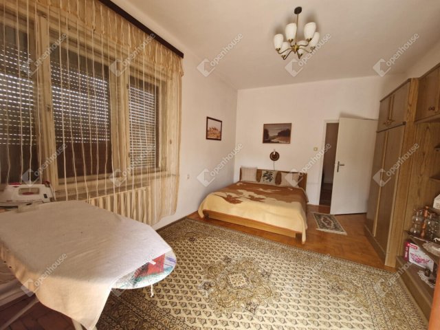 Eladó családi ház, Ácsteszéren 62 M Ft, 5 szobás