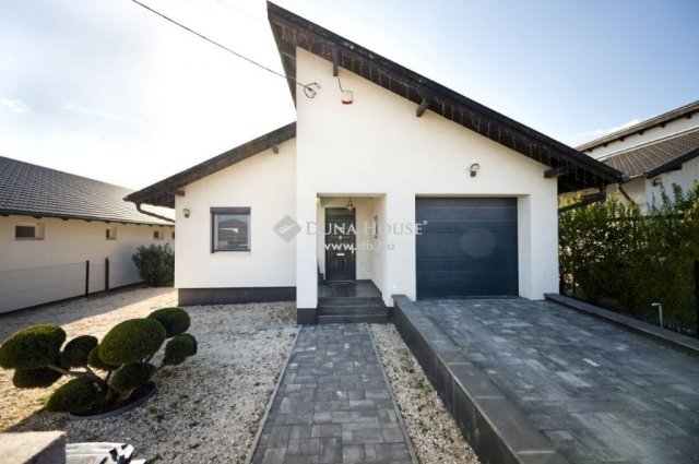Eladó családi ház, Érden 169.99 M Ft, 4 szobás