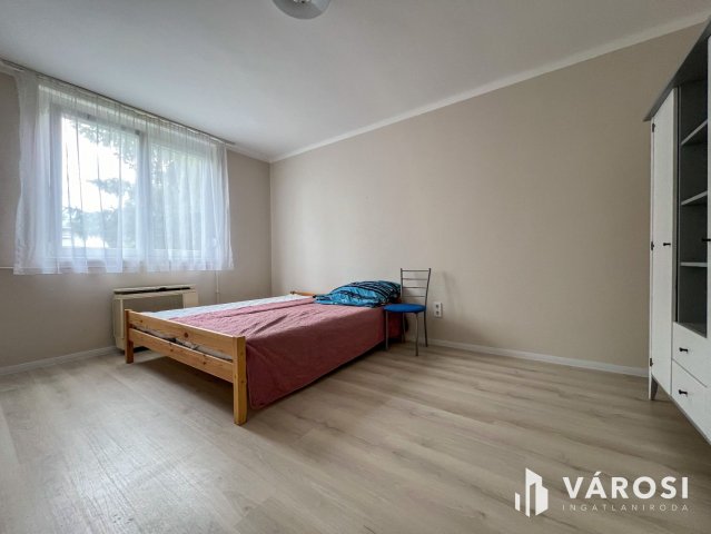 Kiadó téglalakás, albérlet, Salgótarjánban 100 E Ft / hó