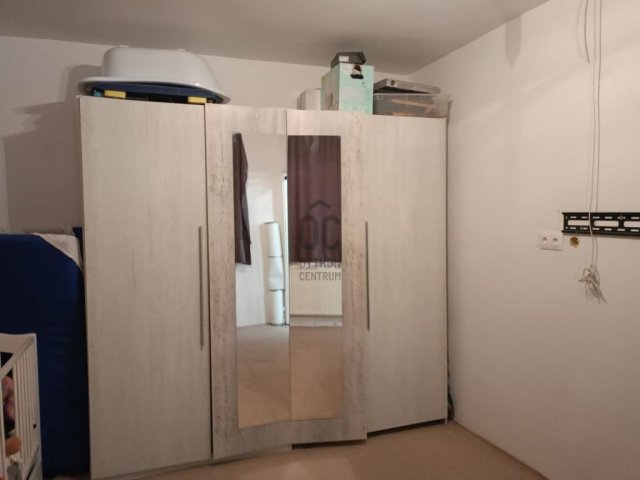 Eladó családi ház, Dunaharasztin 109.9 M Ft, 7 szobás