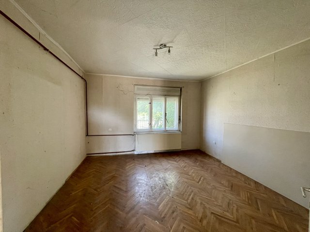 Eladó családi ház, Dombóváron 19.6 M Ft, 3+1 szobás