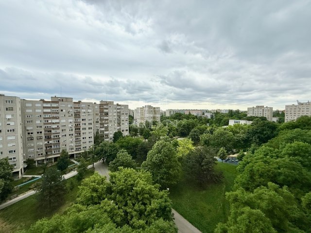 Eladó panellakás, Budapesten, III. kerületben 64.9 M Ft, 3 szobás
