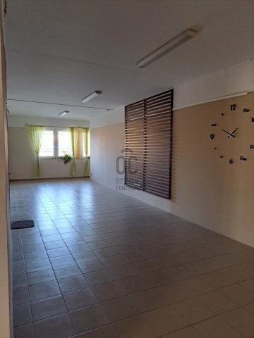 Kiadó ipari ingatlan, Kistarcsán 390 E Ft / hó