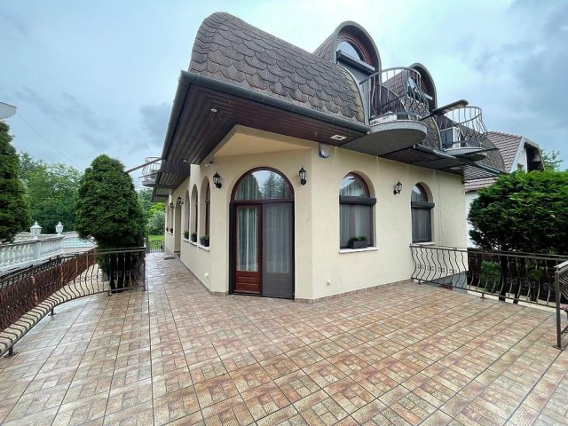 Eladó családi ház, Budapesten, XX. kerületben 239.9 M Ft