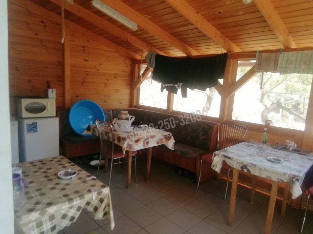 Eladó családi ház, Tatán 69.9 M Ft, 5 szobás