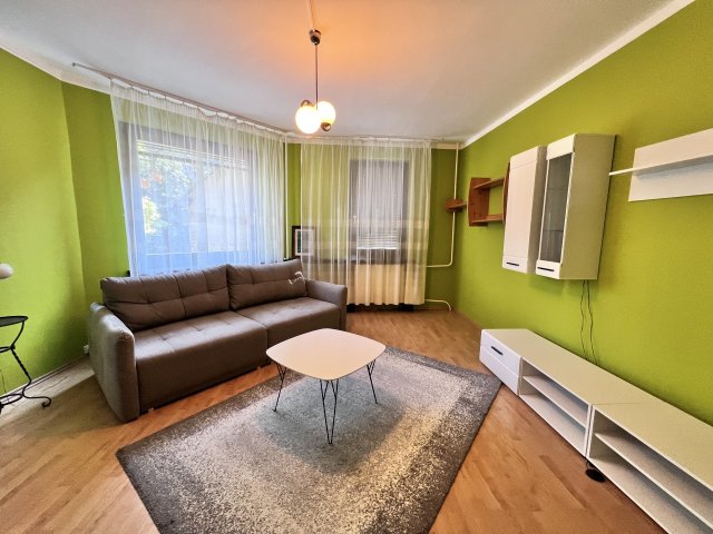 Kiadó téglalakás, albérlet, Budapesten, III. kerületben