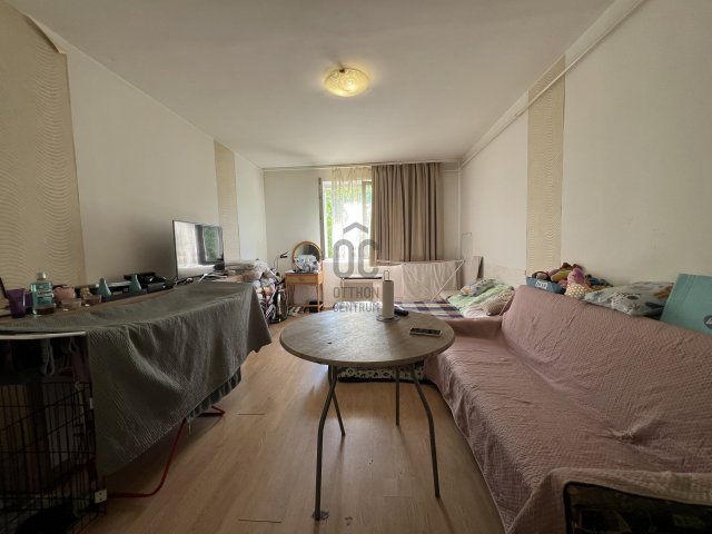 Eladó téglalakás, Szekszárdon 22.5 M Ft, 1 szobás