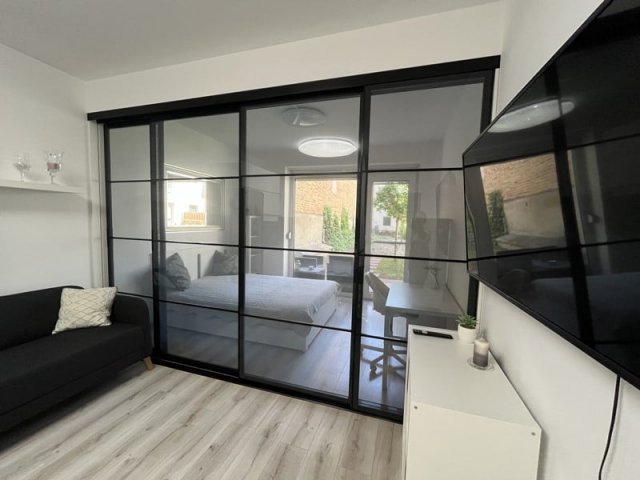 Kiadó téglalakás, albérlet, Pécsett 220 E Ft / hó, 2 szobás