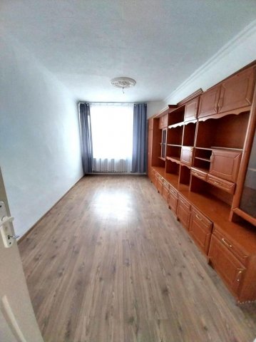 Eladó családi ház, Kisbéren 29 M Ft, 3 szobás