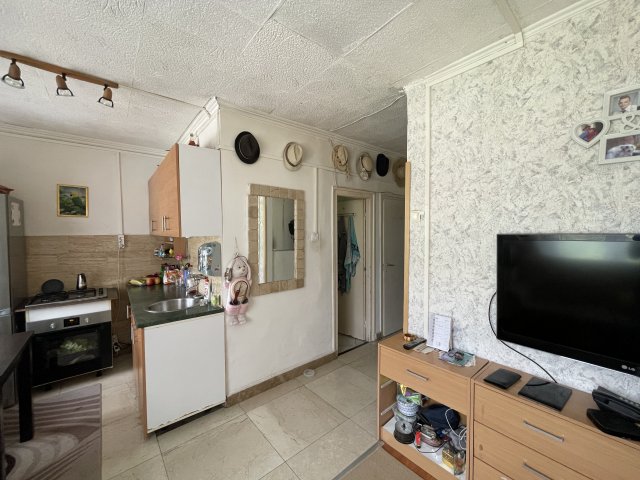 Eladó téglalakás, Nyergesújfaluban 23.9 M Ft, 2 szobás