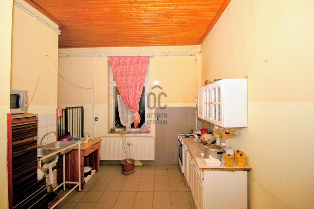 Eladó hotel, Kismaroson 154.99 M Ft / költözzbe.hu