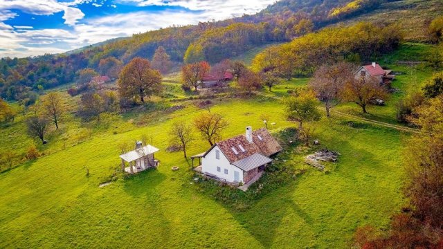 Eladó nyaraló, Mindszentkállán 120 M Ft, 3 szobás