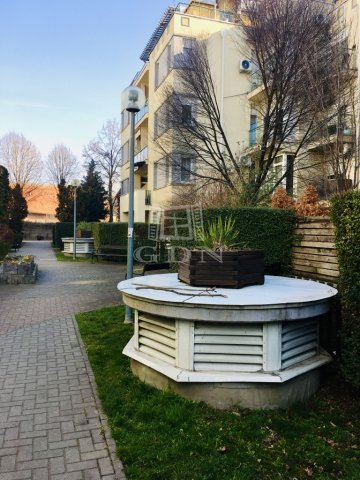 Kiadó téglalakás, albérlet, Budapesten, XVIII. kerületben