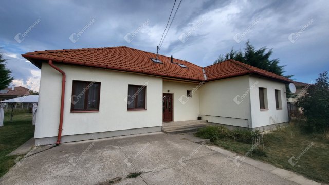 Eladó családi ház, Miskolcon, Tisza utcában 89.99 M Ft, 4 szobás