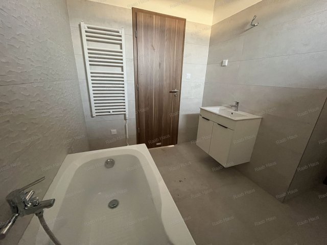 Eladó családi ház, Győrszemerén 87.14 M Ft, 4 szobás