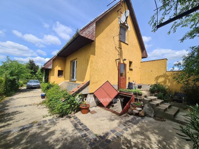 Eladó családi ház, Debrecenben 73.9 M Ft / költözzbe.hu