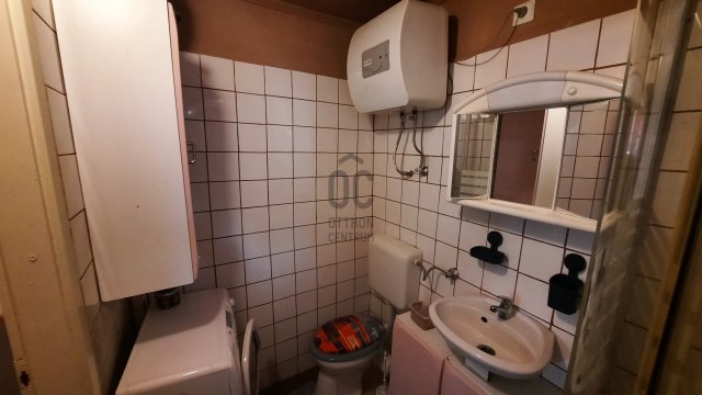 Eladó családi ház, Monoron 69.5 M Ft, 5 szobás
