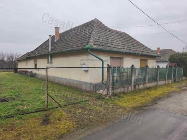 Eladó családi ház, Tápiószelén 23.9 M Ft, 2+1 szobás
