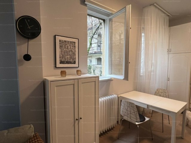 Kiadó téglalakás, albérlet, I. kerületben, Attila úton