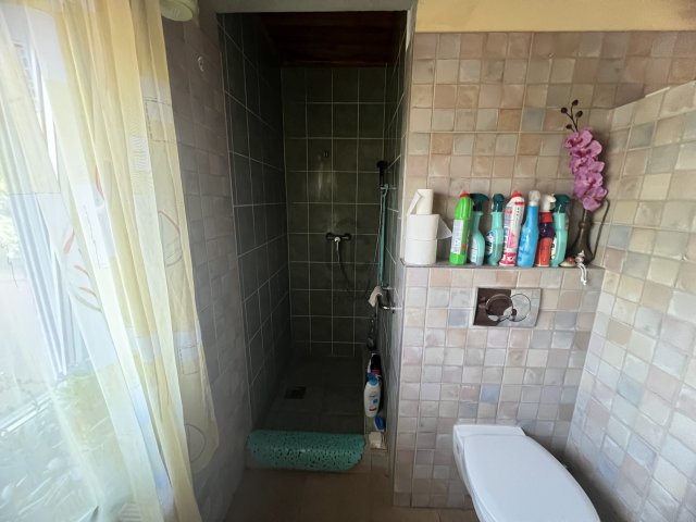 Eladó családi ház, Sóskúton 65 M Ft, 3 szobás