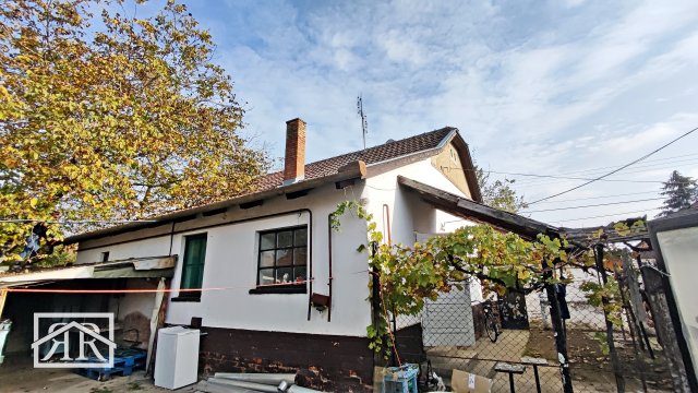 Eladó családi ház, Algyőn, Szüret utcában 25.8 M Ft, 3 szobás