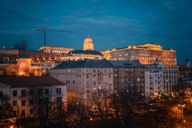 Eladó téglalakás, Budapesten, I. kerületben, Krisztina körúton