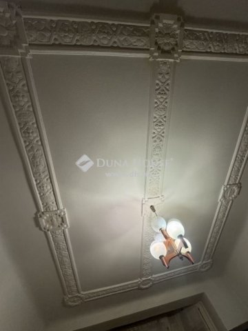 Eladó téglalakás, Budapesten, VIII. kerületben 104.9 M Ft