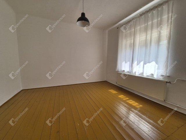 Eladó családi ház, Gyömrőn 49.9 M Ft, 3 szobás