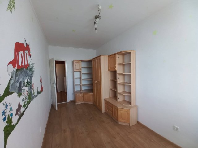 Kiadó téglalakás, albérlet, Kapuváron 160 E Ft / hó, 3 szobás