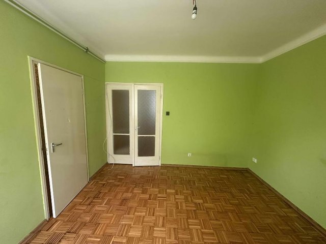 Eladó téglalakás, Budapesten, XV. kerületben 67.9 M Ft, 3 szobás