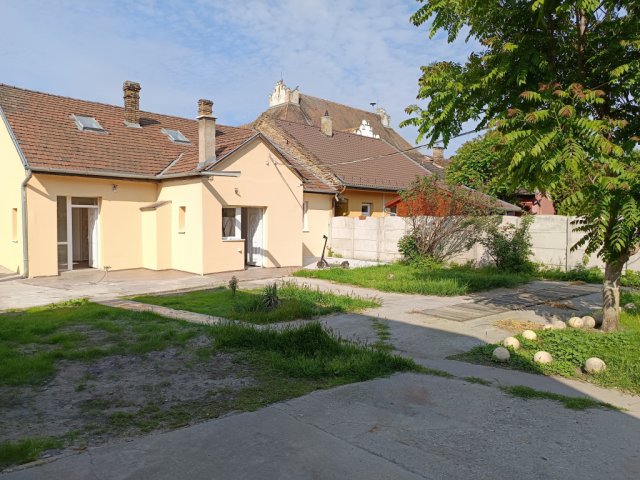 Eladó családi ház, Budapesten, XX. kerületben 179.99 M Ft