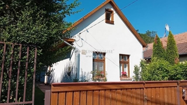 Eladó családi ház, Törökbálinton 107 M Ft, 5 szobás