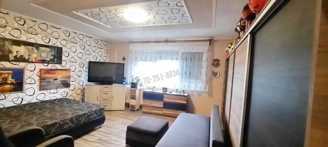 Eladó családi ház, Nyírbátorban 30.9 M Ft, 5+1 szobás