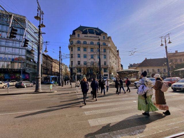 Eladó téglalakás, Budapesten, VIII. kerületben 137 M Ft